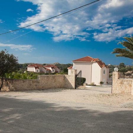 Cavaliere Houses Lixouri Bagian luar foto